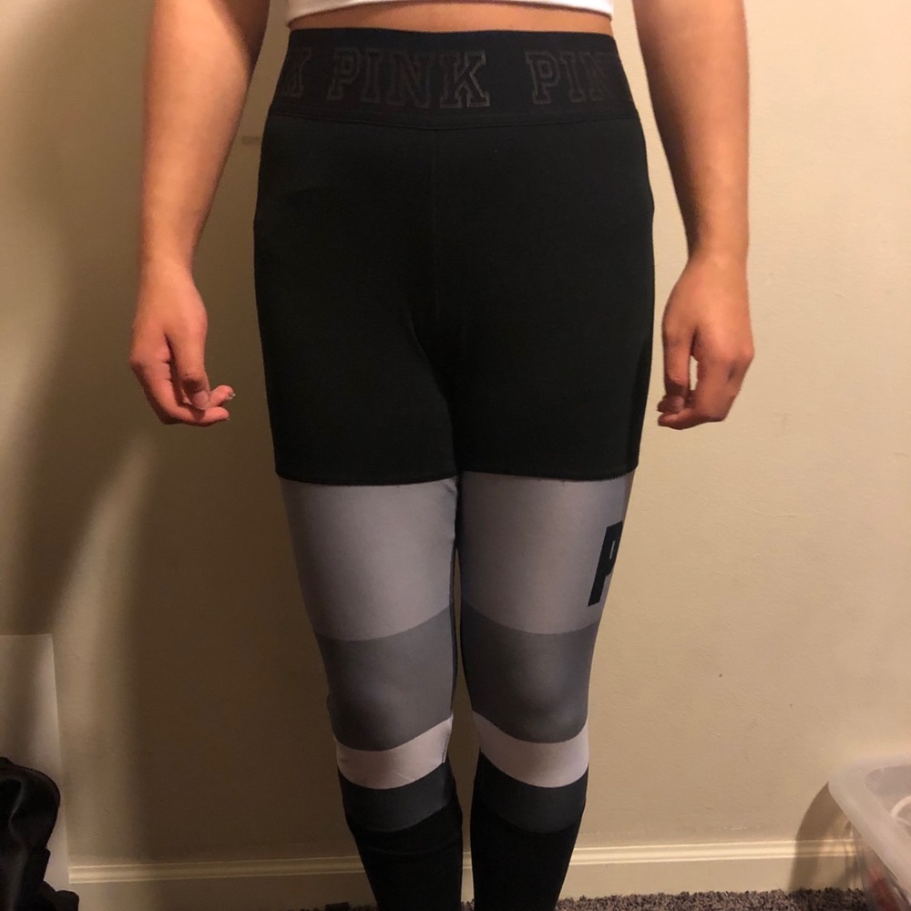 VS Pink leggings